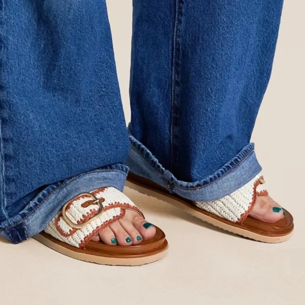 Steve Madden Tan Leather and Cream Woven Buckle Slide Sandals